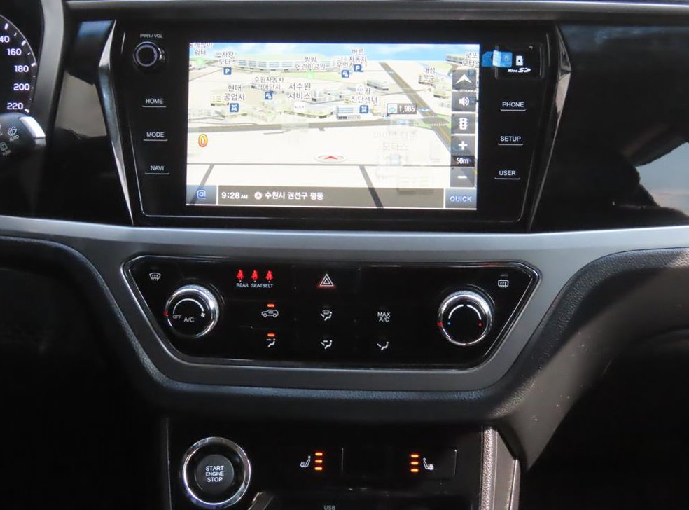 KG모빌리티(쌍용)  코란도 2WD 디젤 1.6 C7 사진 10