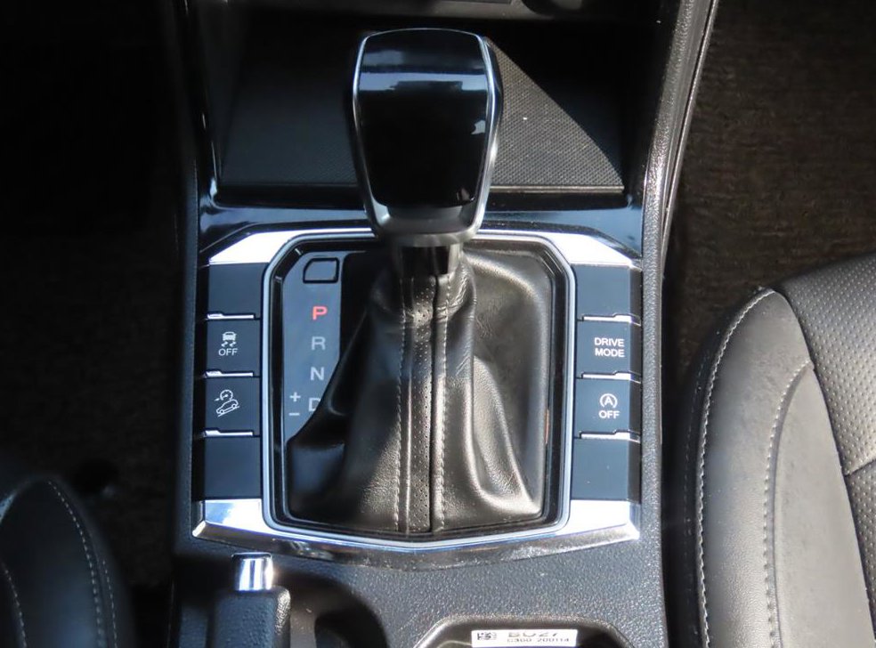 KG모빌리티(쌍용)  코란도 2WD 디젤 1.6 C7 사진 13