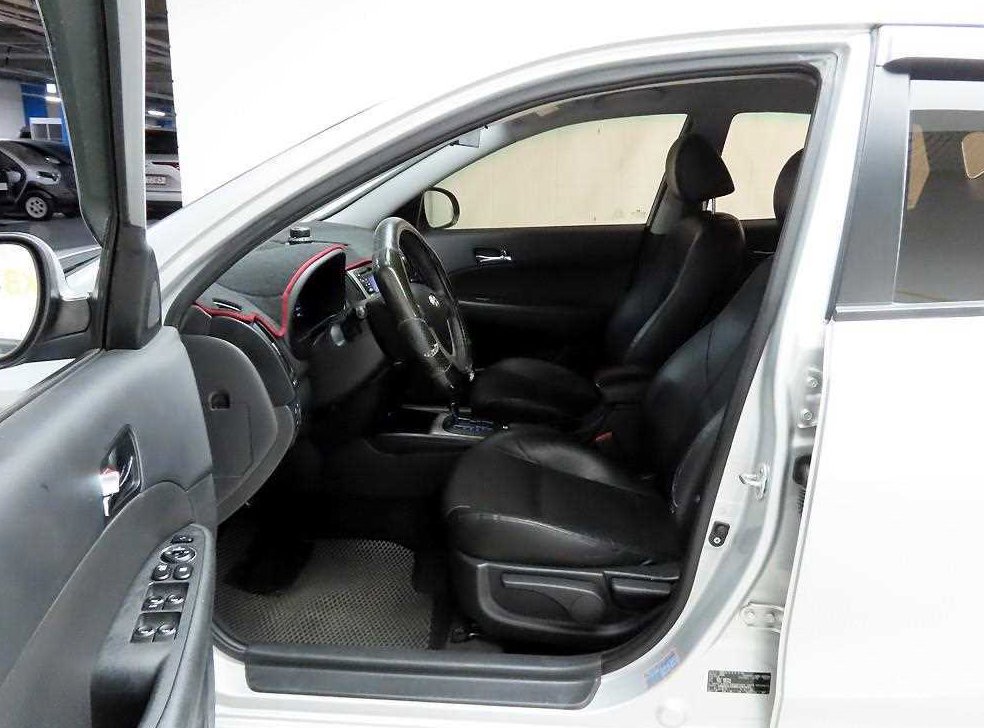 현대 i30 1.6 VVT 사진 14