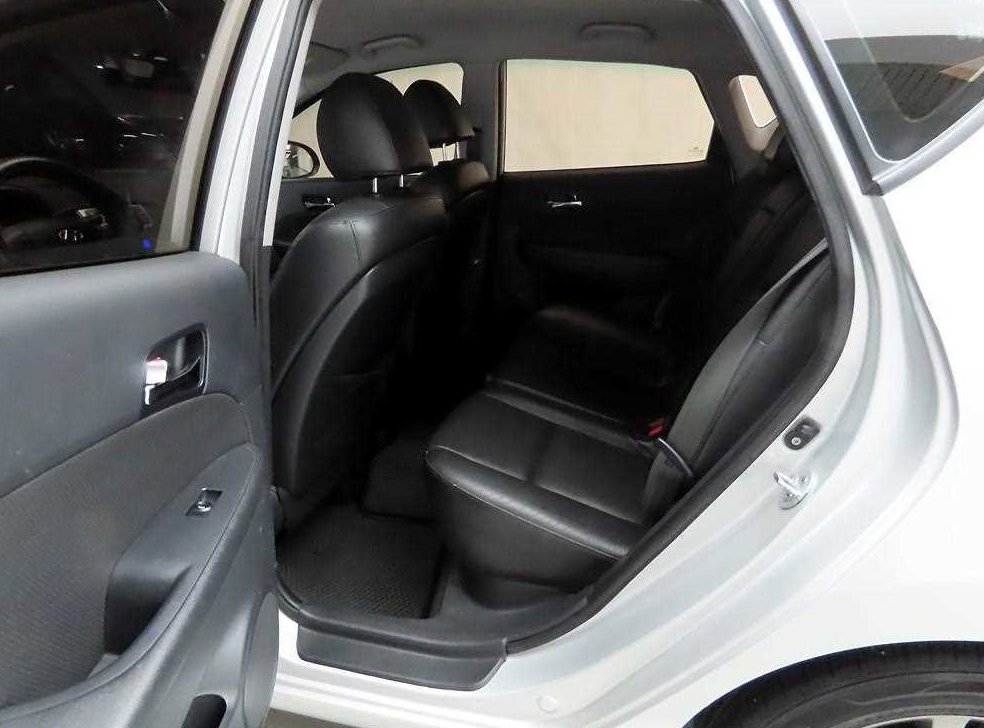 현대 i30 1.6 VVT 사진 15