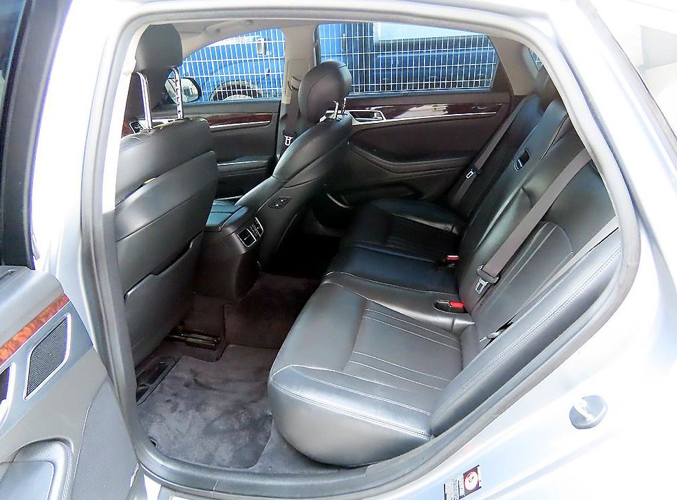 현대 제네시스 G330 프리미엄 AWD 사진 6