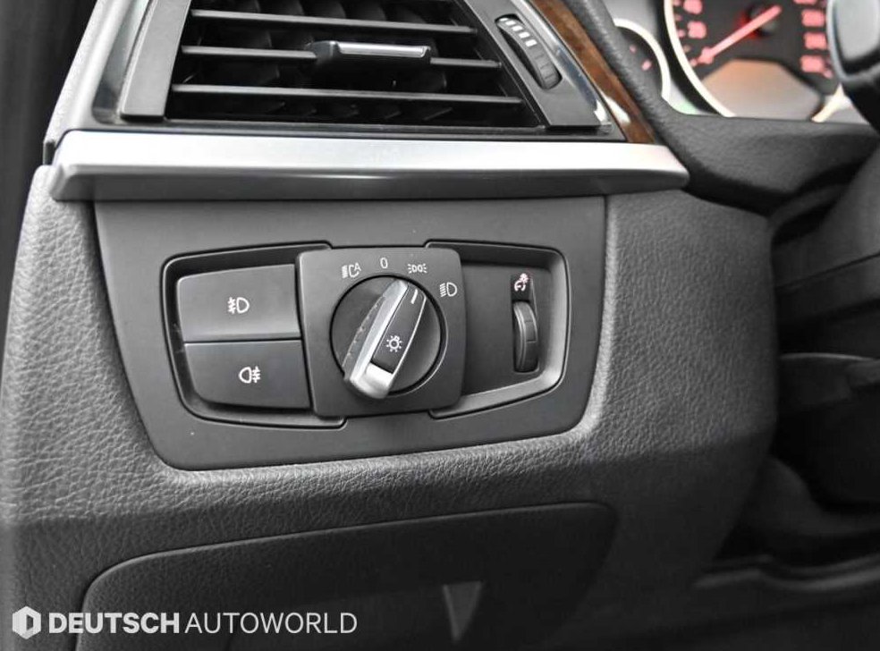BMW 3시리즈 320d 사진 17