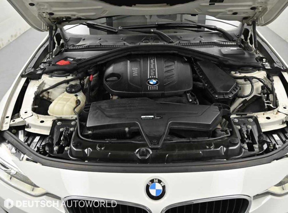BMW 3시리즈 320d 사진 6