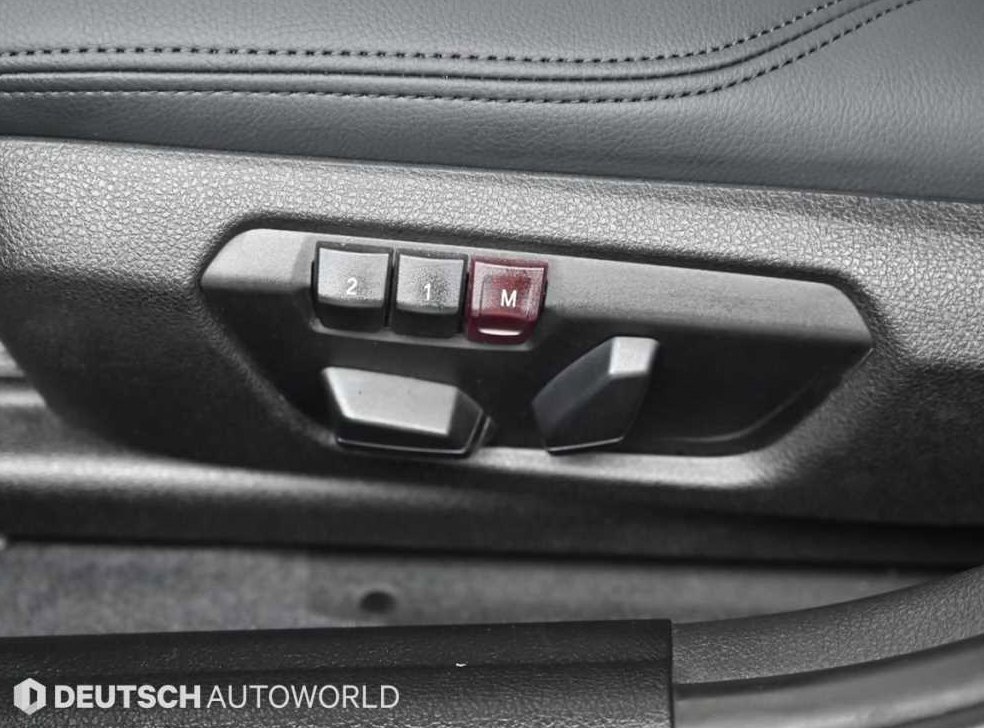 BMW 1시리즈 118d 어반 팩 1 사진 17
