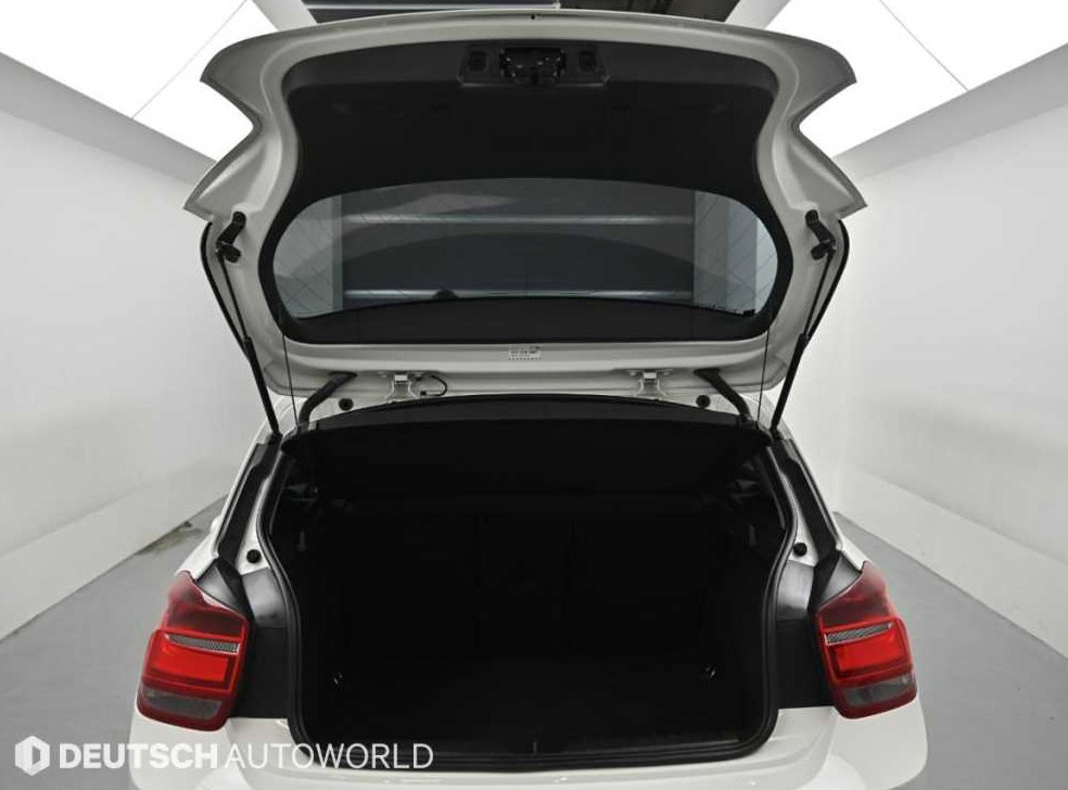 BMW 1시리즈 118d 어반 팩 1 사진 19