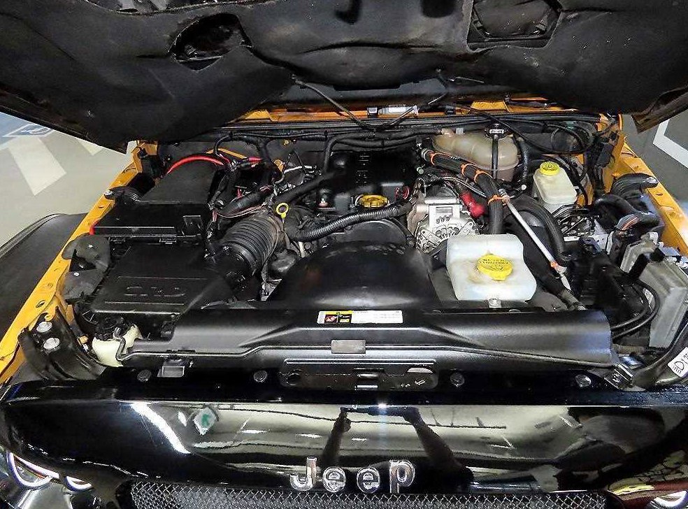 지프 랭글러 2.8 루비콘 4DR 사진 17