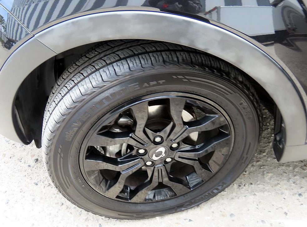 KG모빌리티(쌍용)  코란도 2WD 2.2 익스트림 사진 20