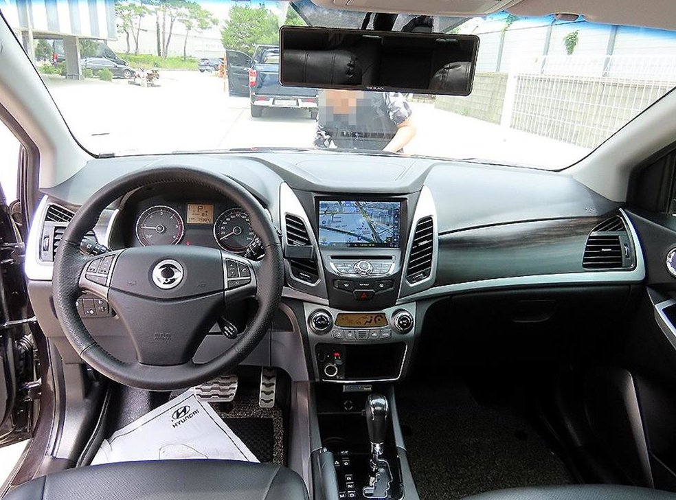 KG모빌리티(쌍용)  코란도 2WD 2.2 익스트림 사진 7