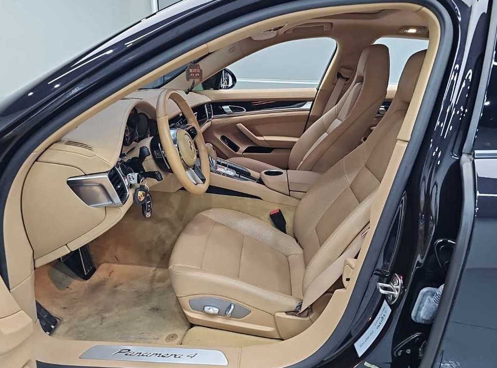 포르쉐 파나메라 3.6 AWD 사진 11