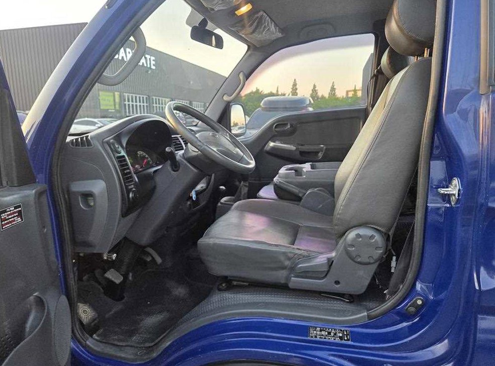 소형화물 카고(소형) 4WD/킹캡/장축/1.0톤/CRDi 사진 17