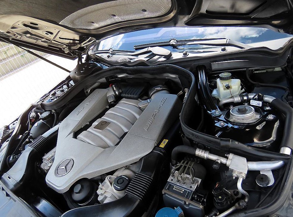 벤츠 E 클래스 E63 AMG 사진 19
