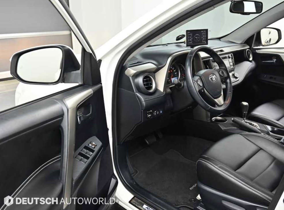 토요타 라브4 2.5 2WD 사진 11