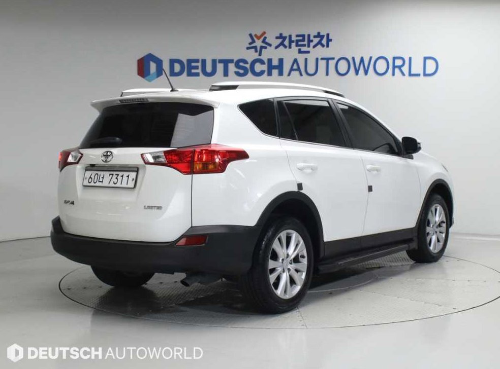 토요타 라브4 2.5 2WD 사진 2