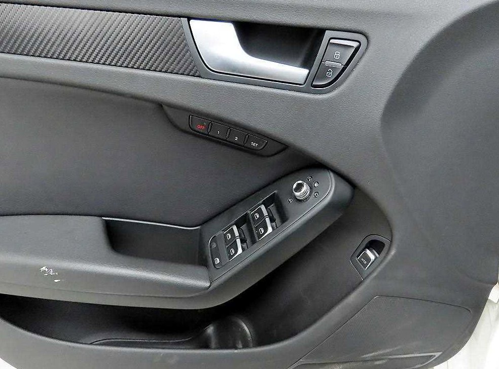 아우디 A4 35 TDI 콰트로 사진 11