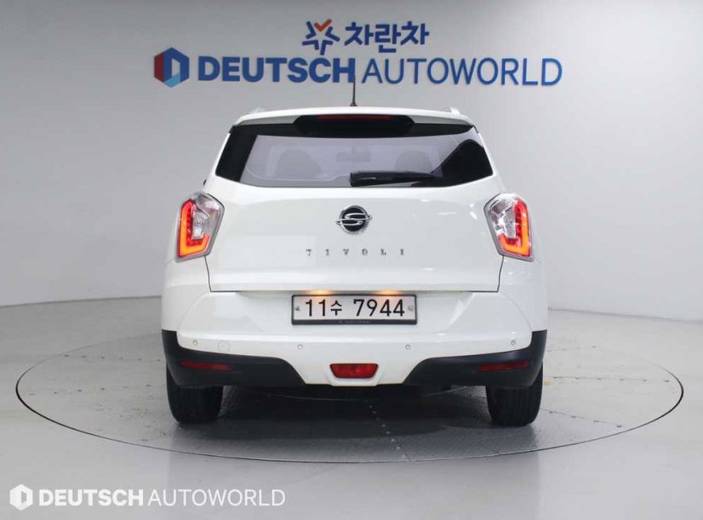 KG모빌리티(쌍용)  티볼리 가솔린 2WD 1.6 VX 사진 4