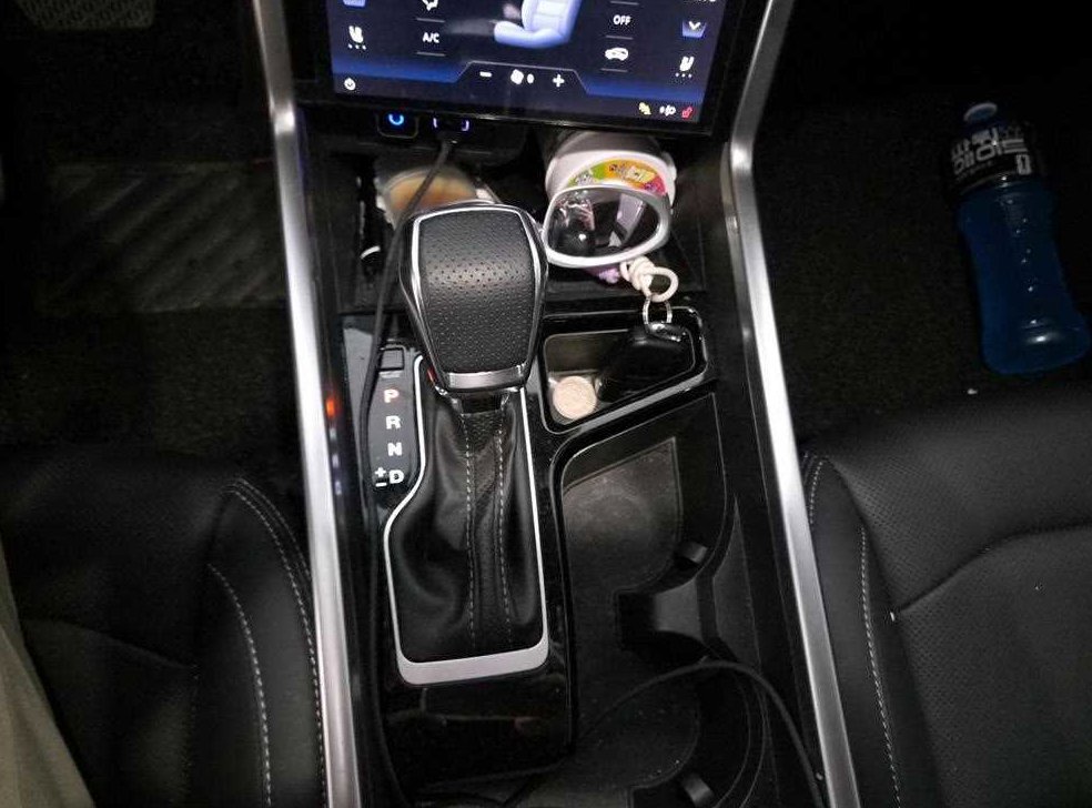 KG모빌리티(쌍용)  토레스 1.5 GDI-T 2WD 사진 18