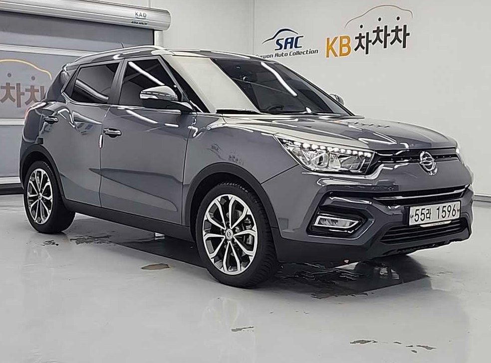 KG모빌리티(쌍용)  티볼리 2WD 가솔린 LX 사진 4