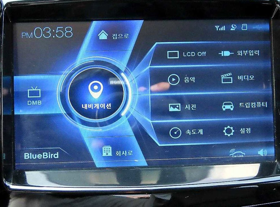 KG모빌리티(쌍용)  티볼리 2WD 디젤 VX 사진 15