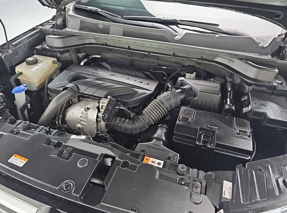 KG모빌리티(쌍용)  코란도 2WD 디젤 1.6 C5 플러스 사진 5