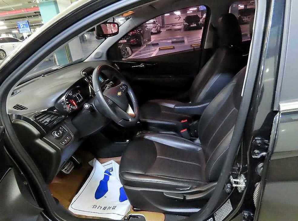쉐보레 스파크 LTZ 사진 6