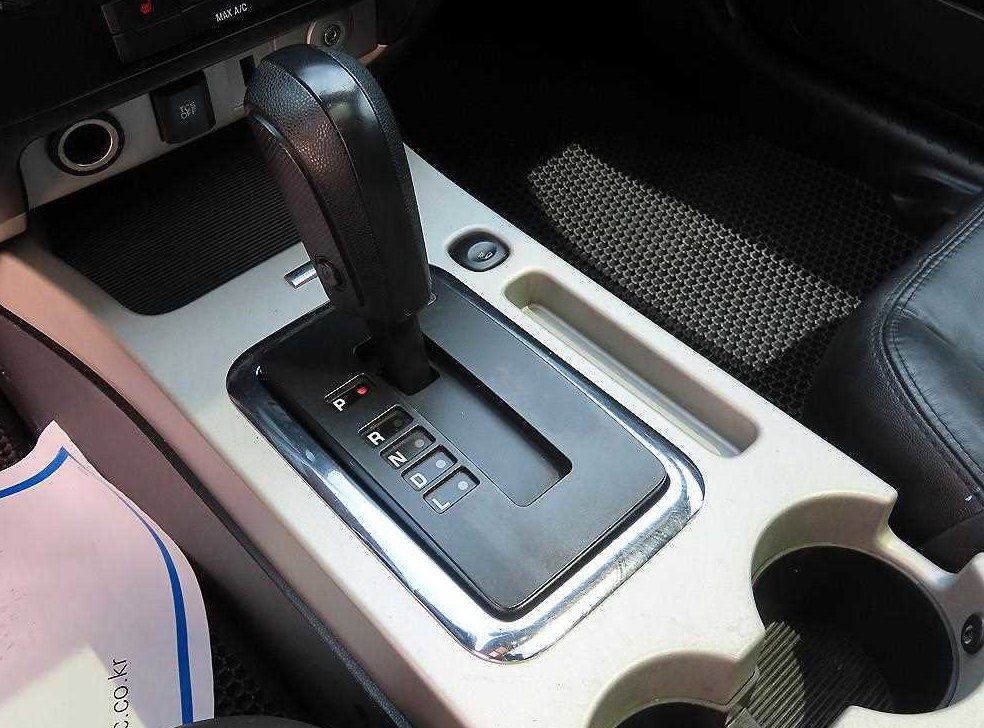 포드 이스케이프 2.5 XLT 4WD 사진 10