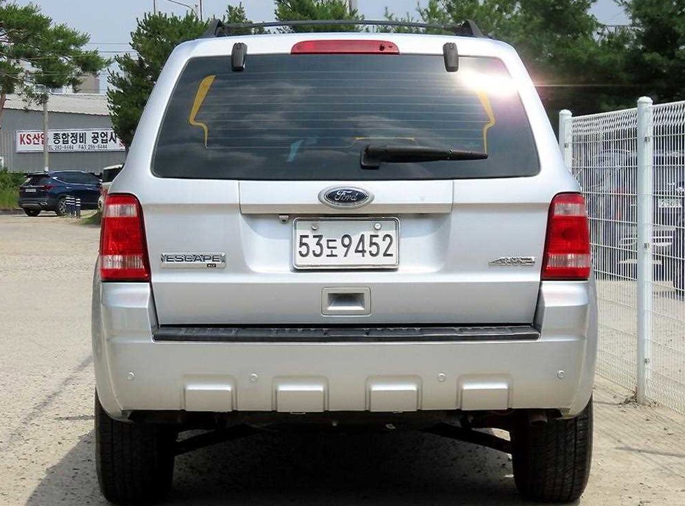포드 이스케이프 2.5 XLT 4WD 사진 4