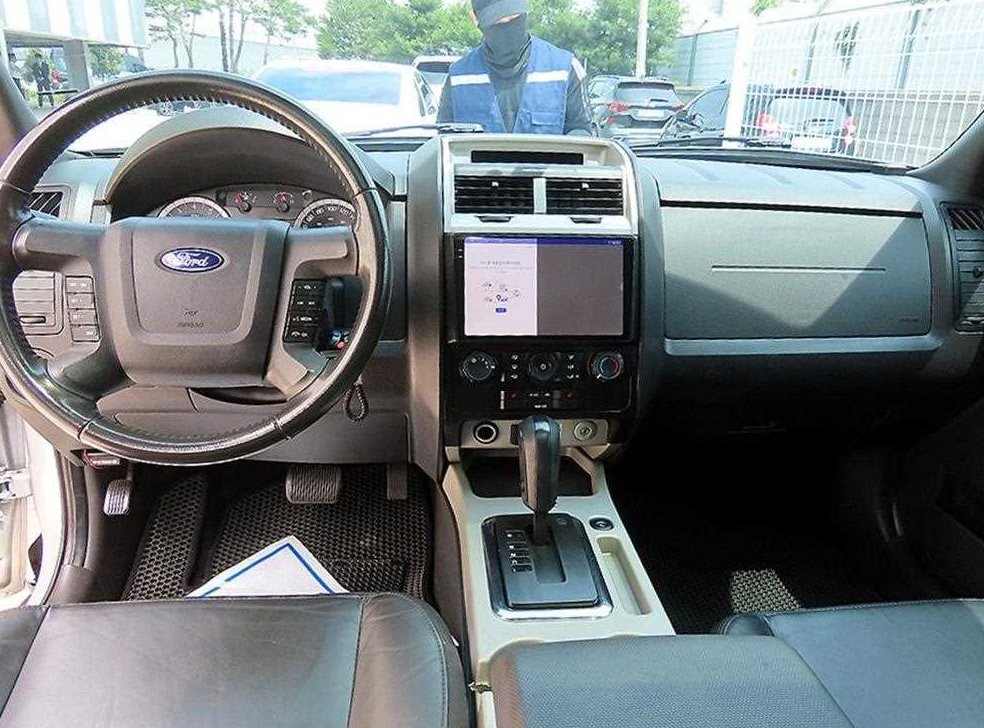 포드 이스케이프 2.5 XLT 4WD 사진 7