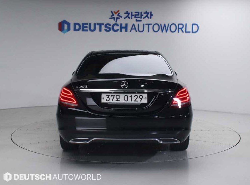 벤츠 C 클래스 C200 아방가르드 사진 4