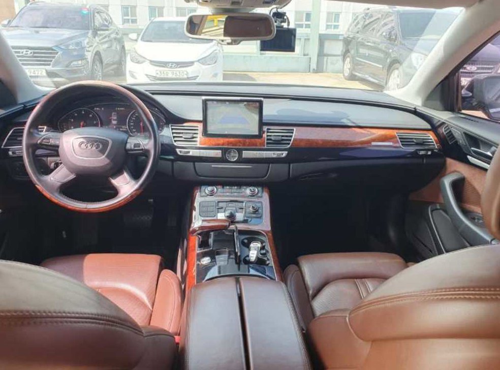 아우디 A8 4.2 FSI 콰트로 사진 8
