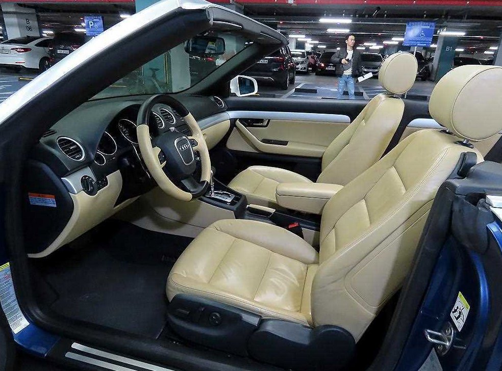 아우디 A4 2.0 TFSI 카브리올레 사진 11
