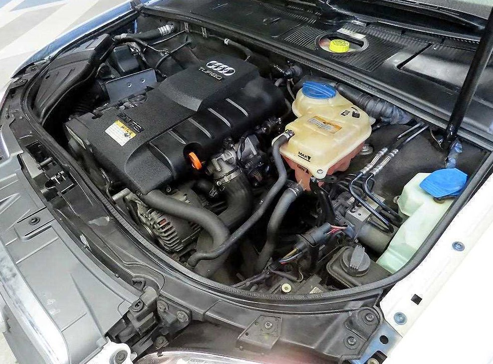 아우디 A4 2.0 TFSI 카브리올레 사진 19