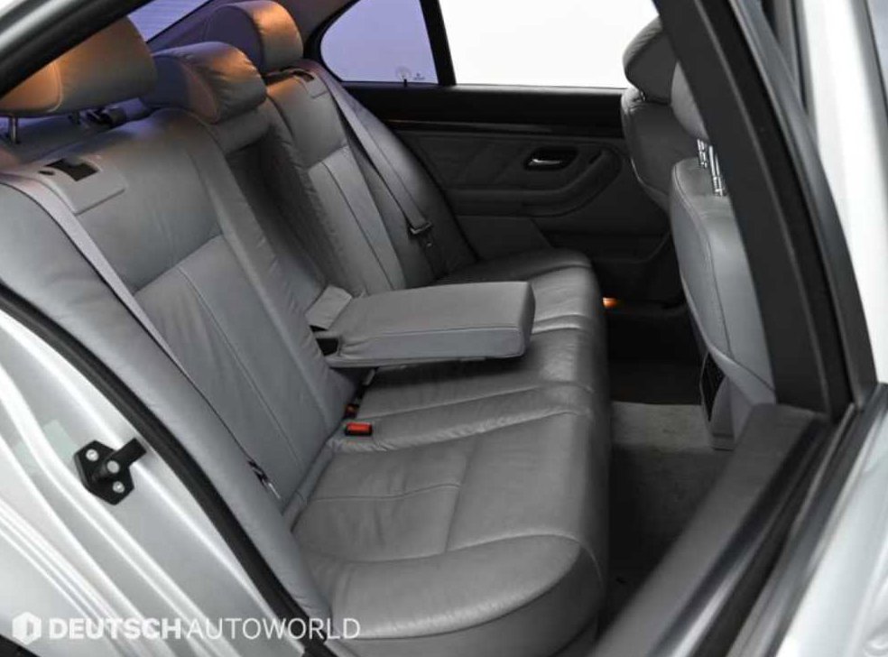 BMW 5시리즈 540i 사진 12