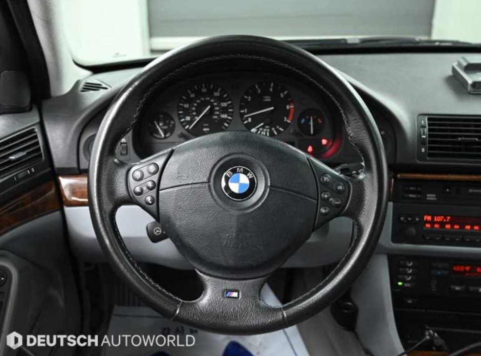 BMW 5시리즈 540i 사진 13