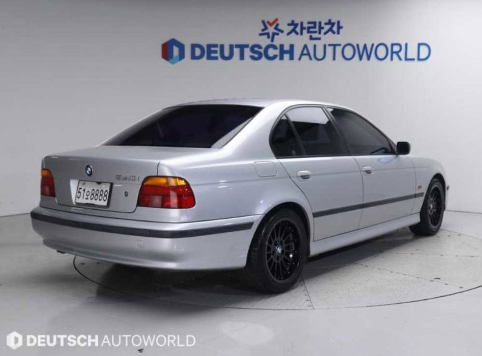 BMW 5시리즈 540i 사진 2