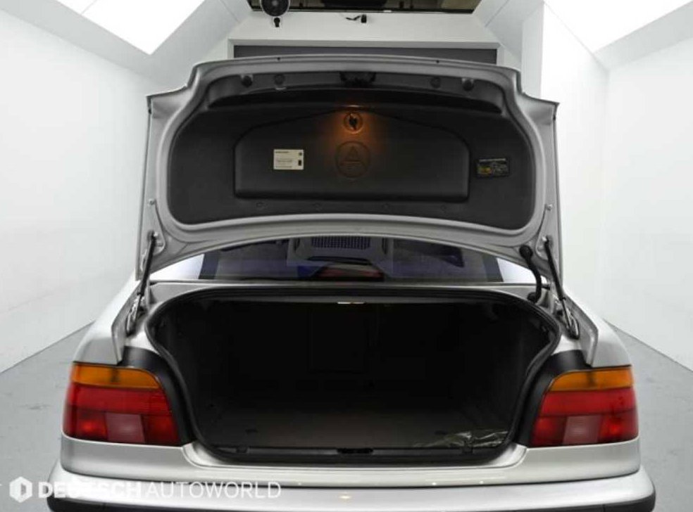 BMW 5시리즈 540i 사진 20