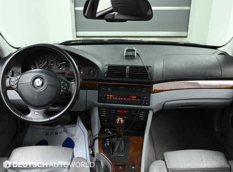 BMW 5시리즈 540i 사진 7