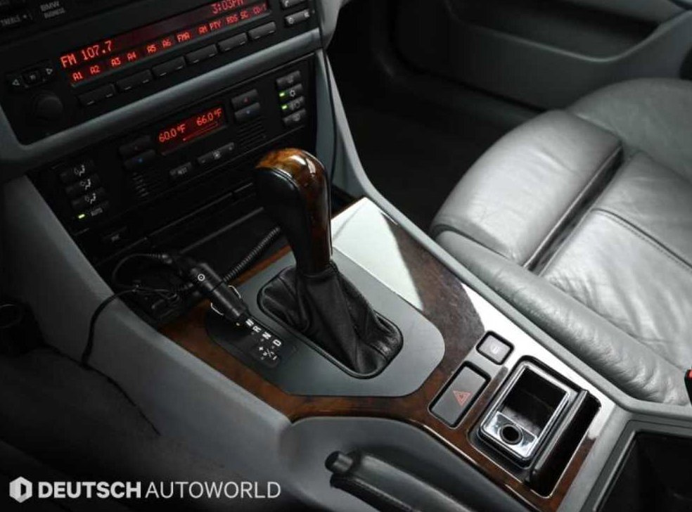 BMW 5시리즈 540i 사진 9