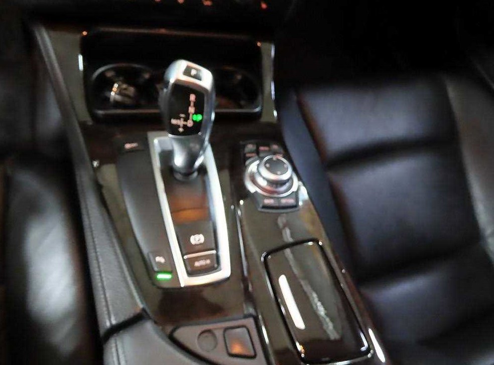 BMW 5시리즈 520d 사진 11