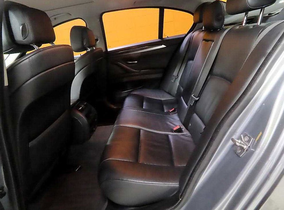 BMW 5시리즈 520d 사진 15