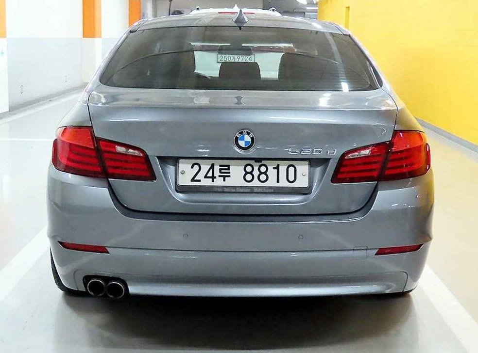BMW 5시리즈 520d 사진 3