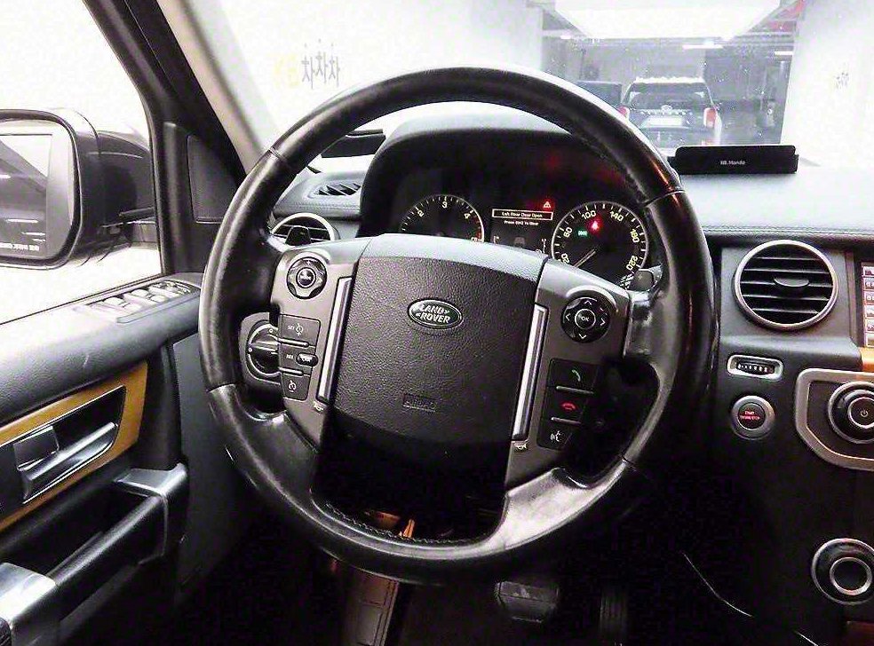 랜드로버 디스커버리 3.0 SDV6 SE 사진 6