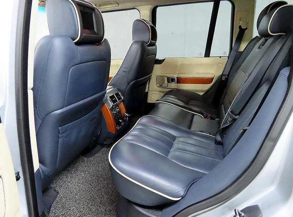 랜드로버 레인지로버 3.7 TDV8 VOGUE 사진 6
