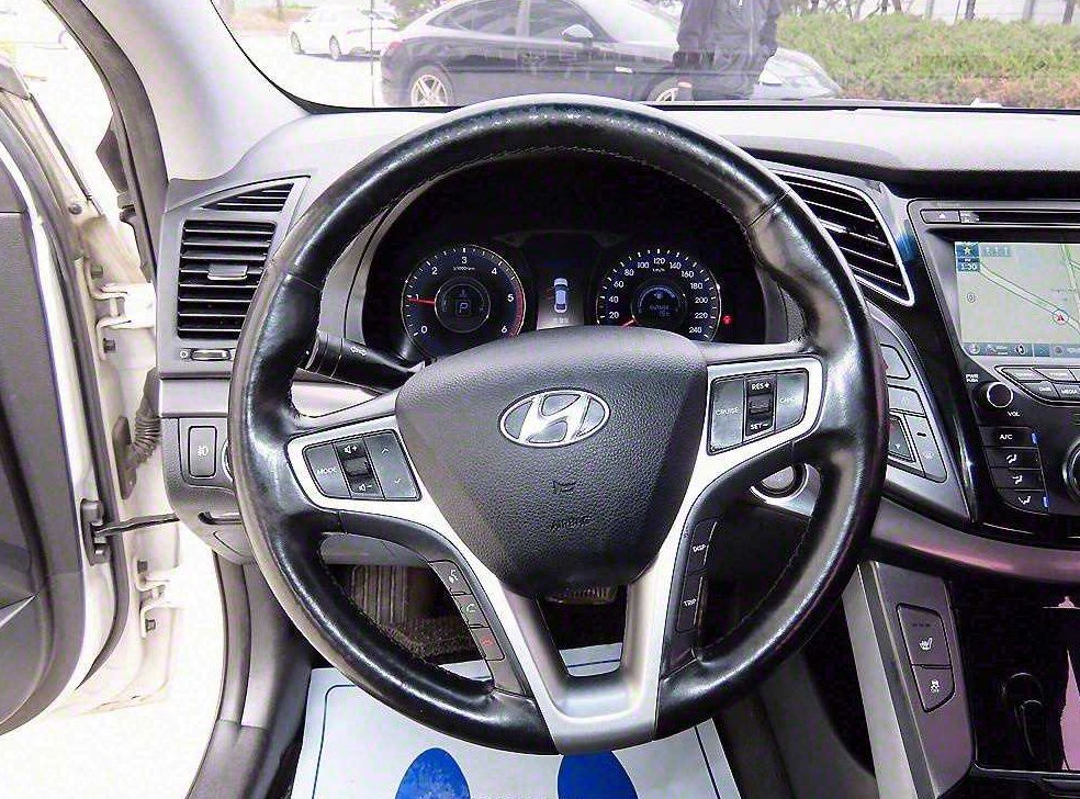 현대 i40 1.7 VGT MODERN 사진 8