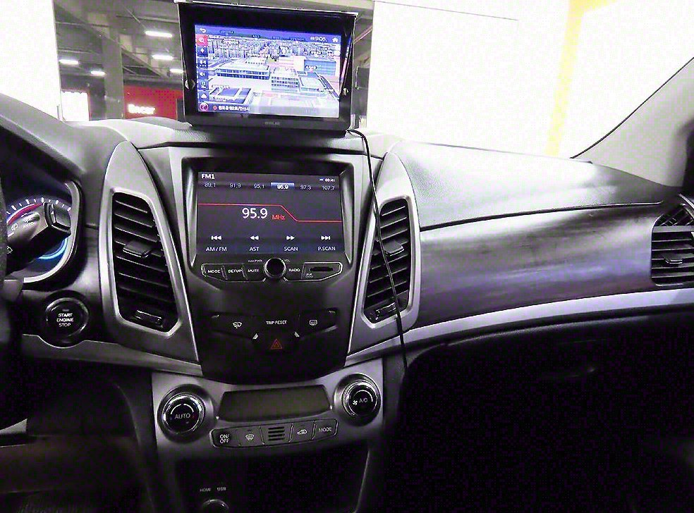 KG모빌리티(쌍용)  코란도 4WD 2.2 RX 사진 14