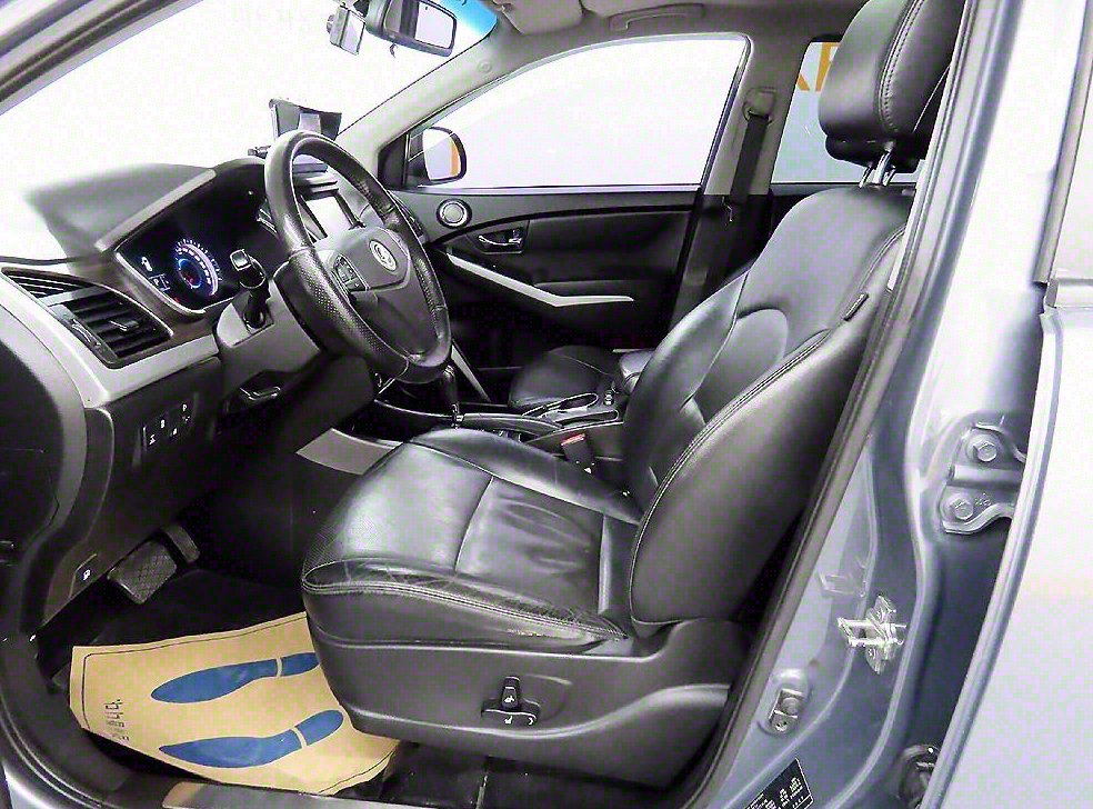 KG모빌리티(쌍용)  코란도 4WD 2.2 RX 사진 5