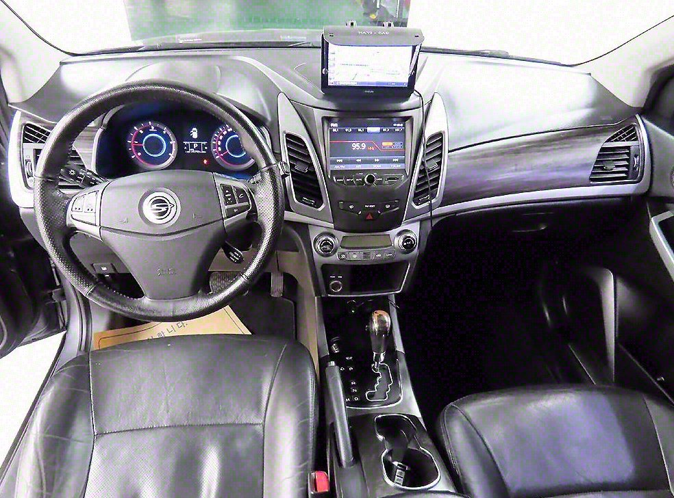 KG모빌리티(쌍용)  코란도 4WD 2.2 RX 사진 7