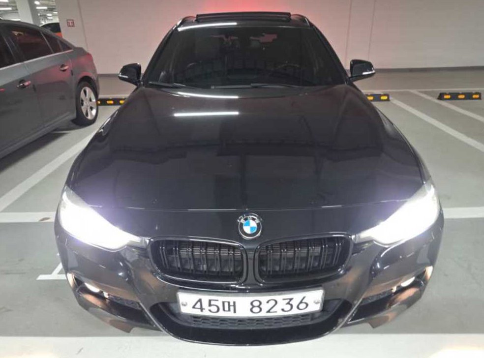 BMW 3시리즈 320d xDRIVE 투어링