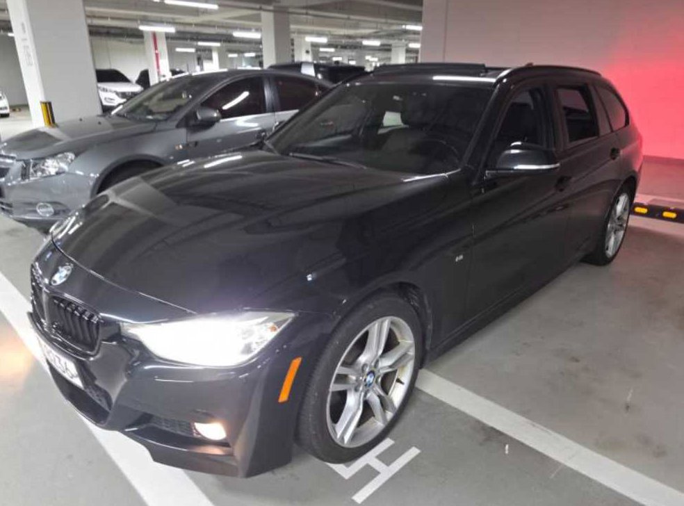 BMW 3시리즈 320d xDRIVE 투어링 사진 2