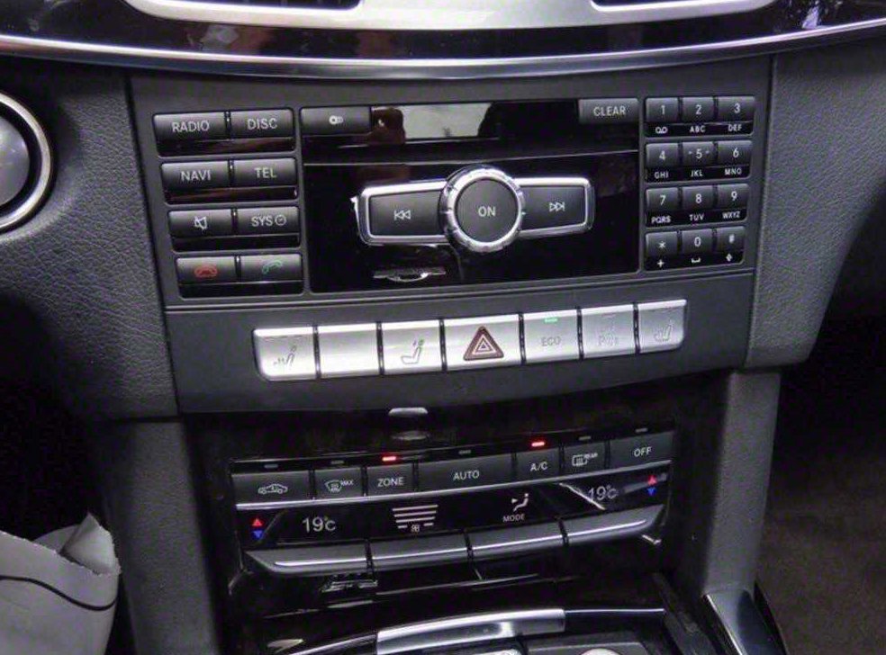 벤츠 E 클래스 E300 아방가르드 사진 8