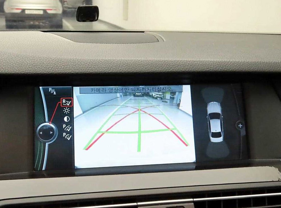 BMW 5시리즈 520d 사진 16
